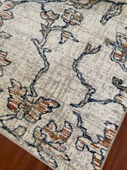 AREA RUGS