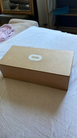 Oculus meta quest 2 ( Negotiable )