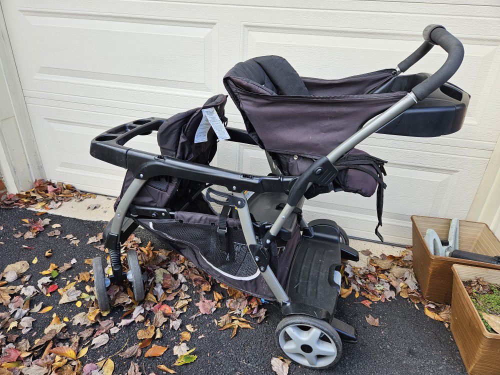 Graco Tandem Sit And Stand Double Stroller