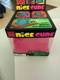 Nee Doh Nice Cube Pink