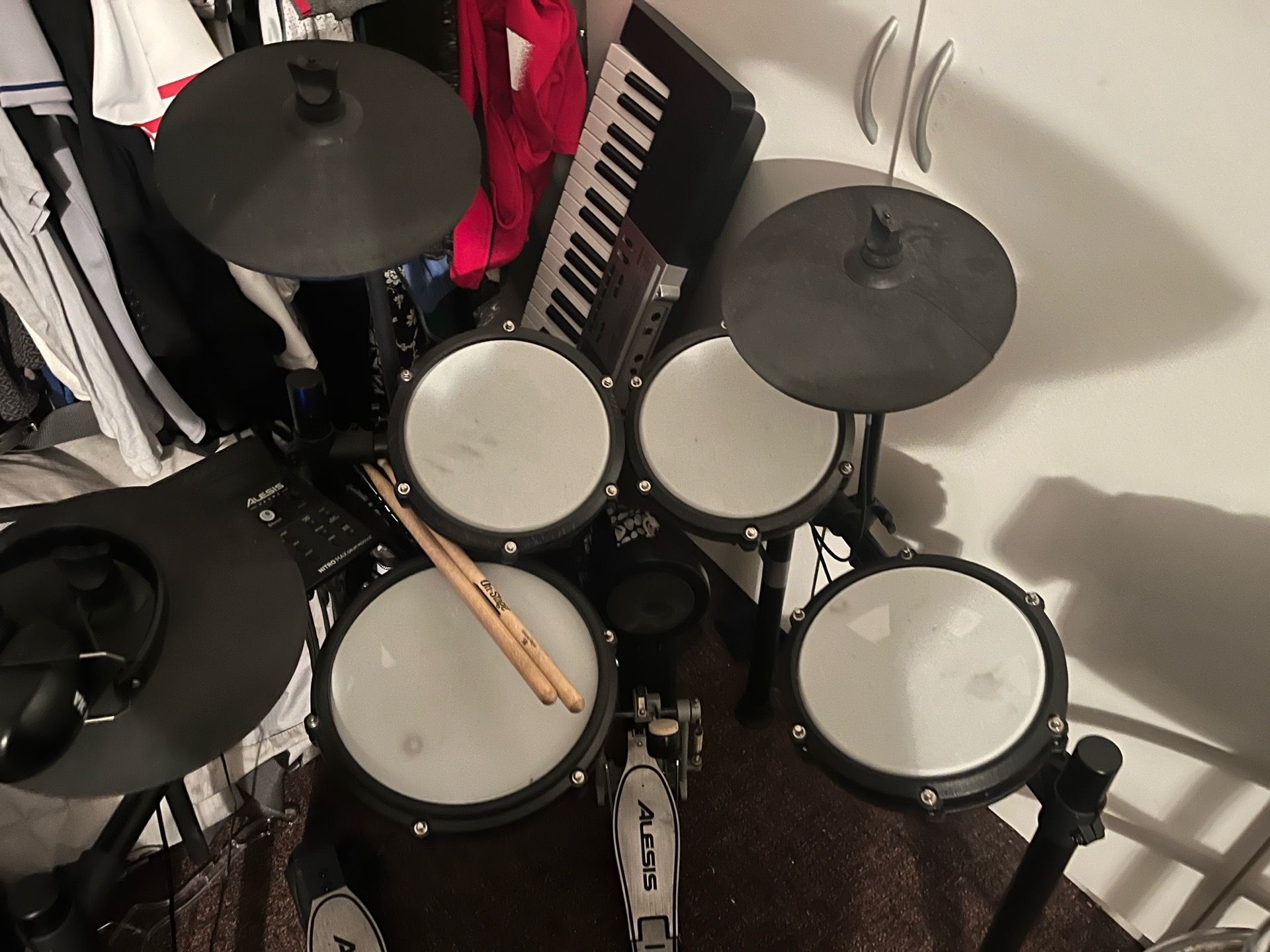 Alesia nitro max drum set