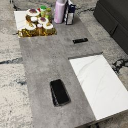 Modern Lift Top Coffee Table