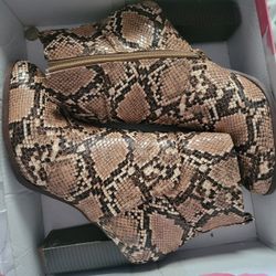 Womens Size 9 Boots