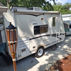 2004 Trail Light Travel Trailer