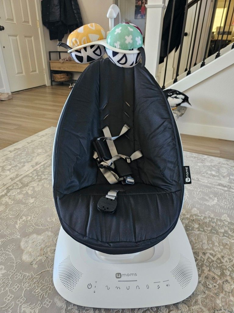 4 Moms Baby Swing