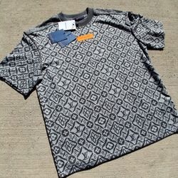 Luis Vuitton Shirt