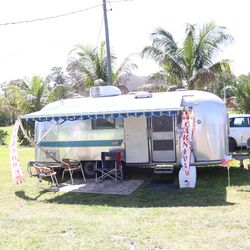 1967 Airstream Landcruiser