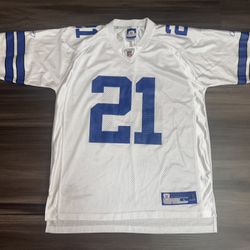 Reebok Dallas Cowboys Julius Jones #21 NFL Alternate Away Jersey Men’s L NWOT  100% authentic. Brand new without tags  The product is a Reebok Dallas 