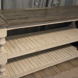Sofa Table From American Furniture Warehouse 