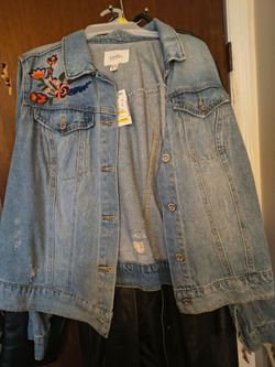 Jessica Simpson Floral Embroidered Denim Jean Jacket