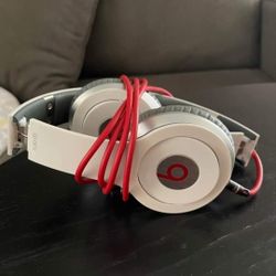 Beats Solo HD Wired