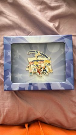 Disney pin  limited edition generation large pin collection