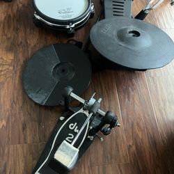 Electric Roland TD9 v-drum