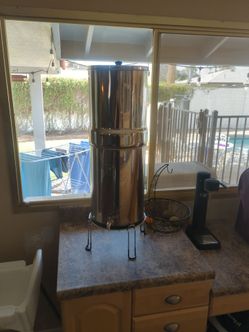 Crown Berkey Stainless Steel Water Filter