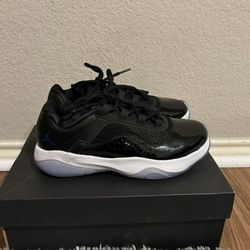  Jordan 11 CMFT Low Space Jam