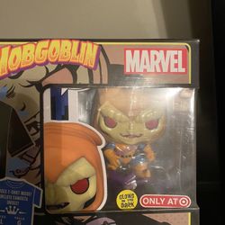 Funko Hobgoblin Glow Pop And Tee