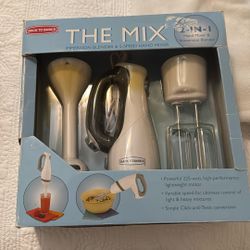 Immersion Blender And 5 Speed Hand Mixer