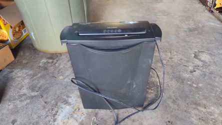 Paper Shredder: AURORA