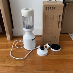 Beast Blender With 3 Lids
