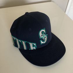 Seattle Mariners New Era Fitted (size 7)