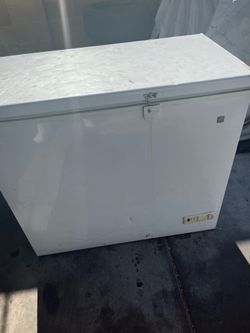 Deep freezer