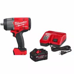 Milwaukee M18 1/2" High Torque Impact Wrench With XC 8.0 Battery And Charger