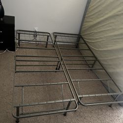 Queen Metal Bed Frame 