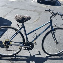 Specialized Crossroads Bike Size M