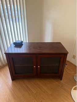 Tv stand
