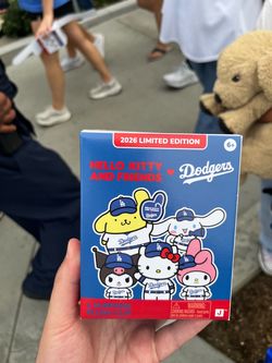 Dodgers Hello Kitty