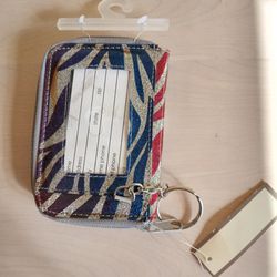 New. Small Zippered Wallet $1.