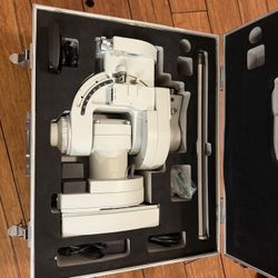 ioptron CEM60 Telescope Mount With Tripod And Case