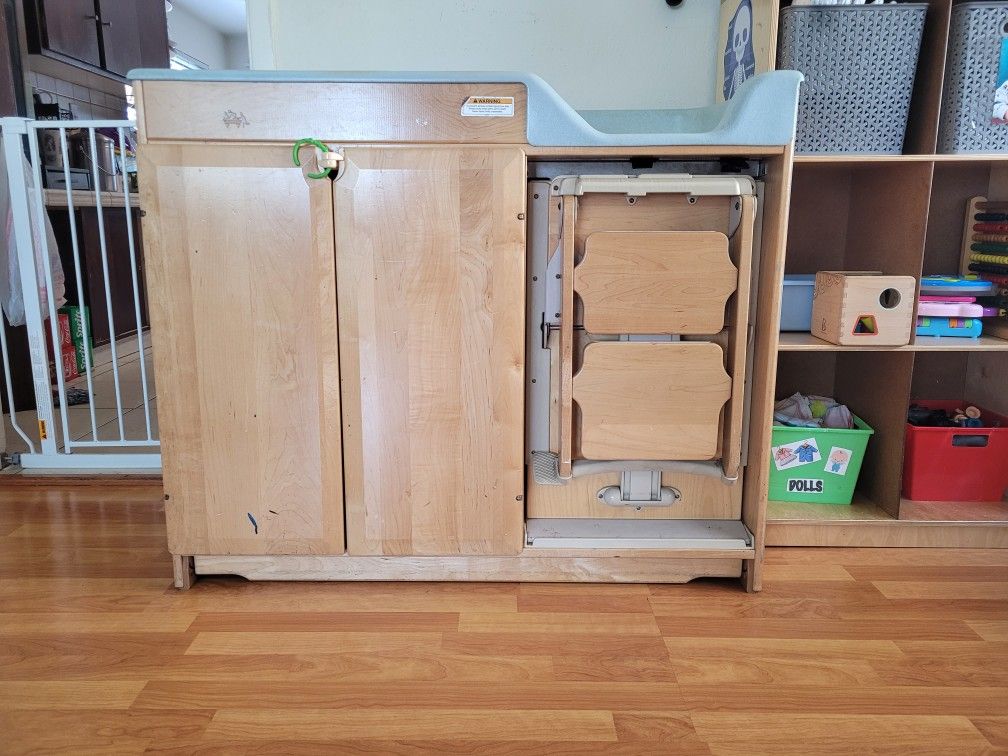 Changing Table
