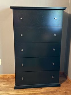 Bedroom Set Full/Queen