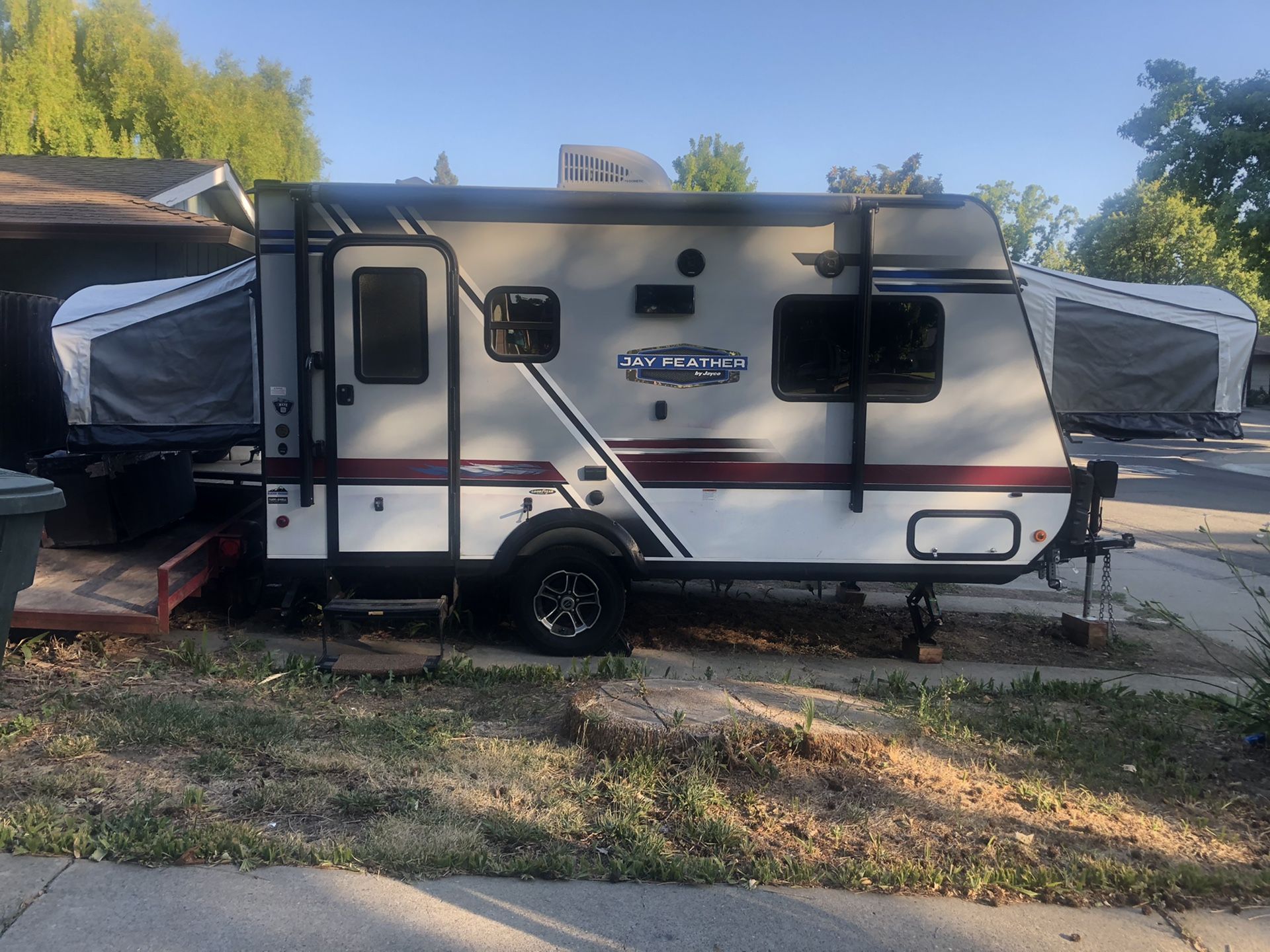 RV 2019 Jayco Jayfeather Hybrid X17Z