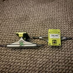 Skateboard Trucks Size 139, Was On An 8’ Deck 