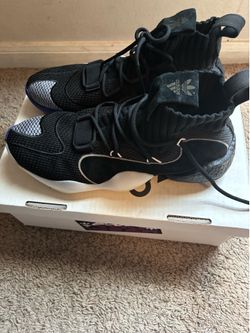 Adidas Byw x black white sz 11M brand new w og box