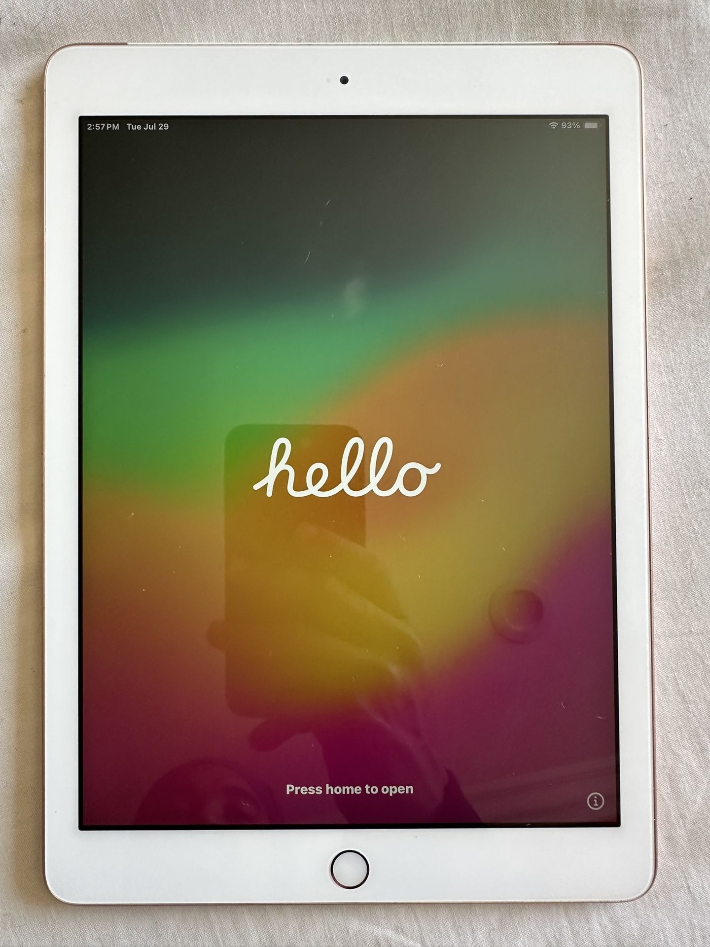 6th Gen iPad - Rose Gold 32GB