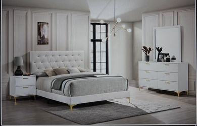 Brand New White And Gold Queen 4 Piece Bedroom Set!