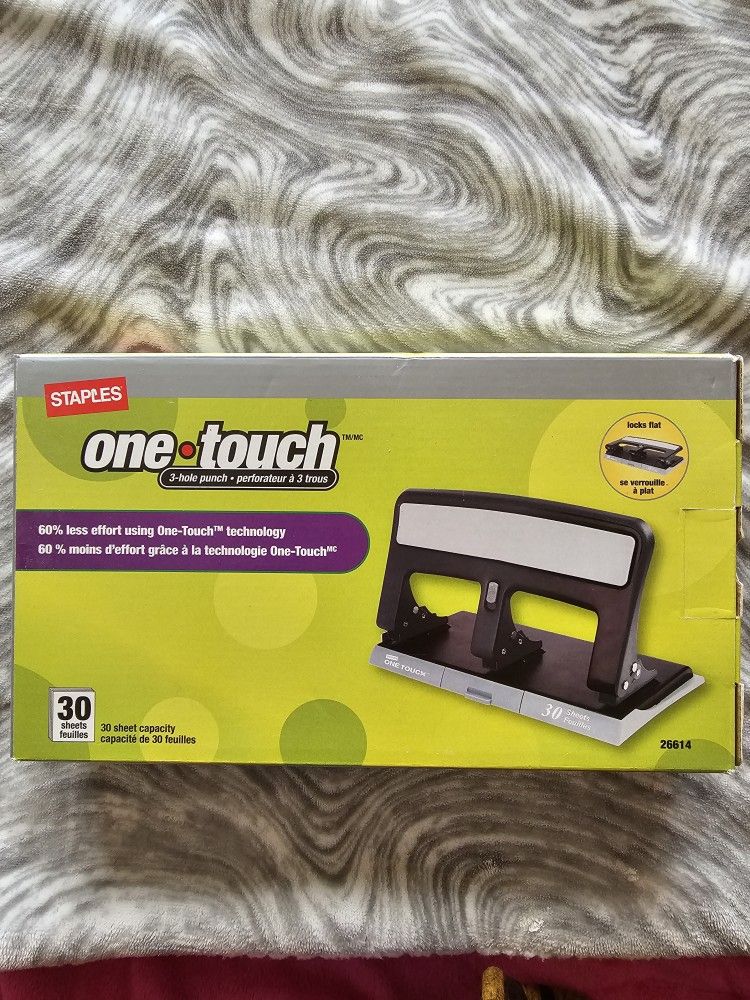 3-hole punch