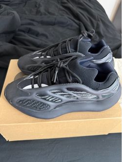 Yeezy 700