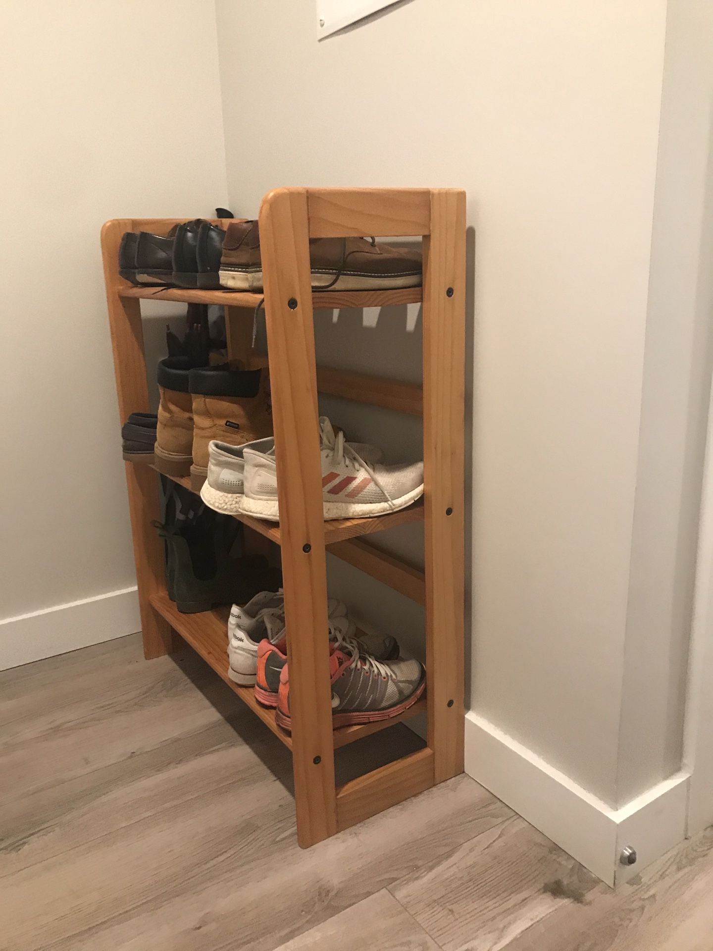 Small shelf