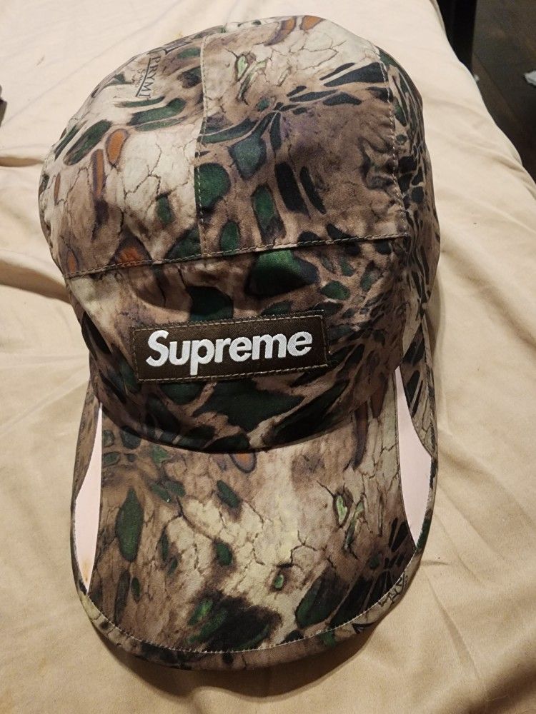 Supreme Goretex Hat