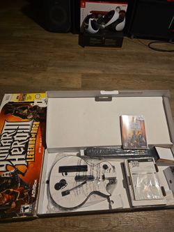 Guitar Hero III Legends of Rock Wii Bundle