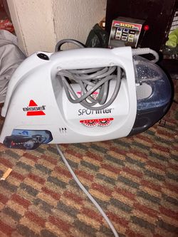 Carpet cleaner