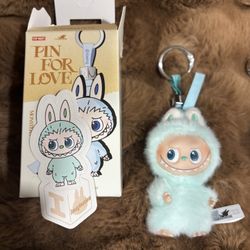 Labubu Pin For Love I