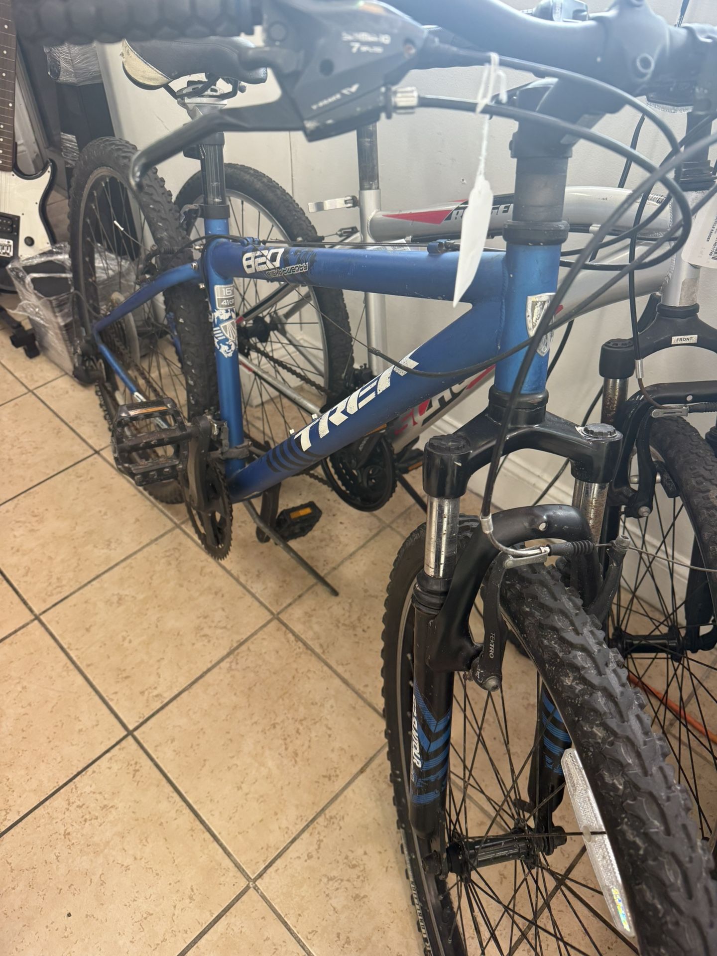 TREK BICYCLE BICYCLE