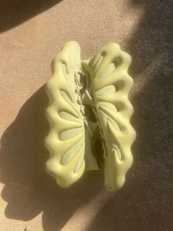 Yeezy 450 resin