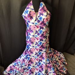 Curvy Girl Prom/ Formal In stock from sizes 0 to 28 at the sewing Lady Starting At $49