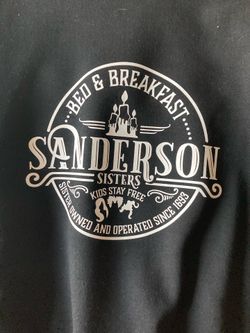 Custom Tumblers/swearshirts (Hocus Pocus)